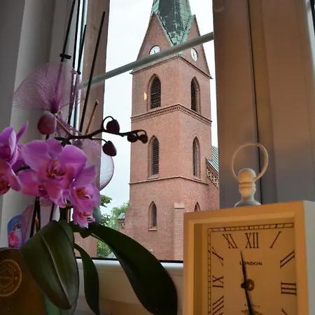 Apartament Fontanna Stare Miasto דירה *